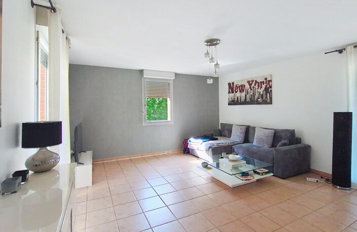 T3 à Borderouge avec balcon, terrasse et vue dégagée — photo 3