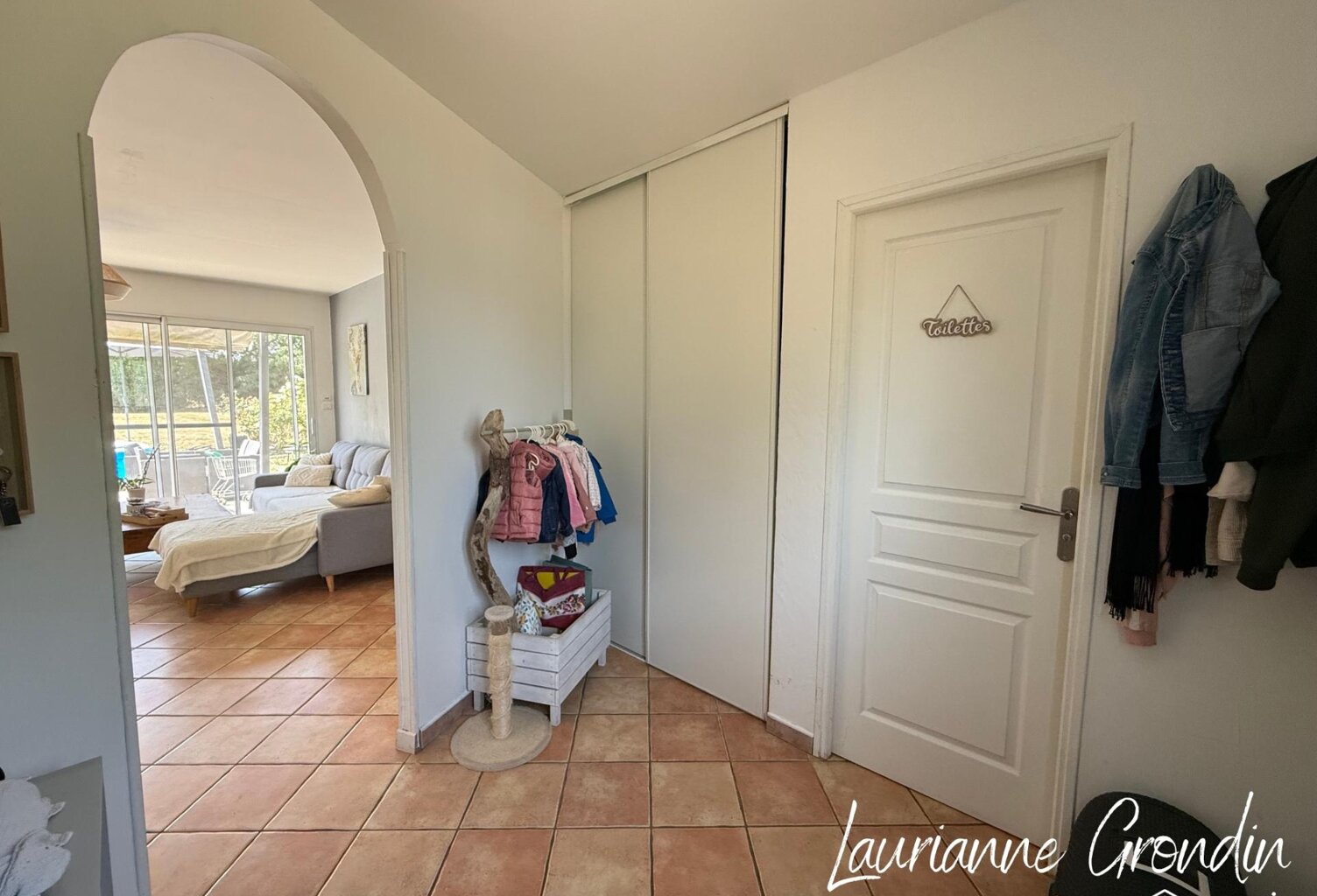 Coup de cœur assuré  Pavillon de plain-pied ultra-économe (DPE C) avec piscine  Proche Saint-Jean-d'Angély — photo 1