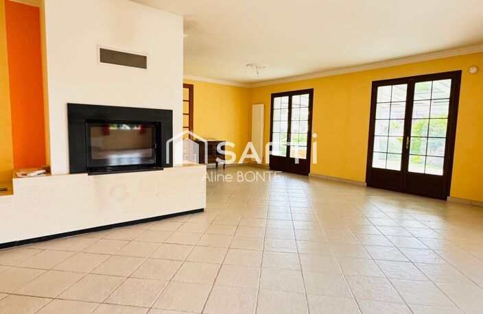 Maison sur sous-sol avec double garages et garage camping car — photo 3