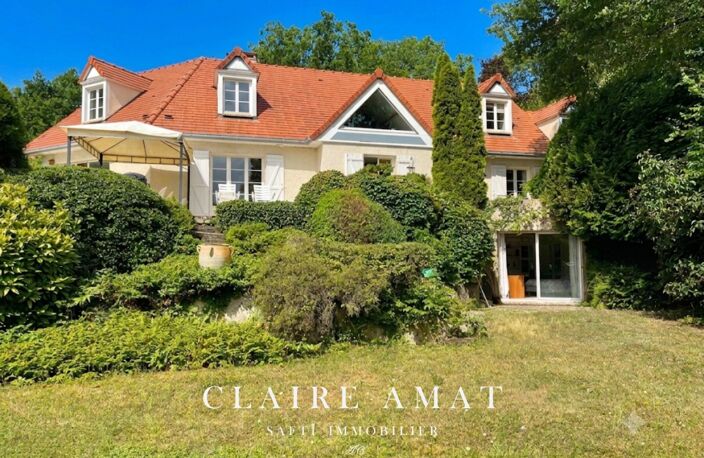 L'élégance d'une maison d'architecte dans un écrin de verdure. — photo 3