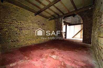 Garage  28500 €