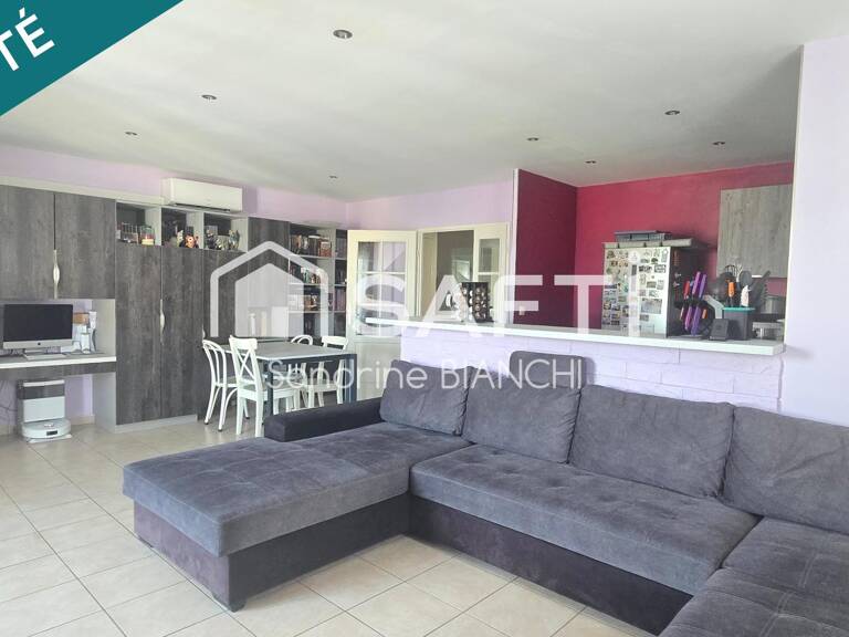 T3 avec ascenseur + parking privé et cave — photo 1