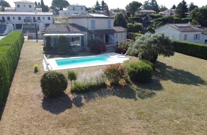Maison Vue Ardèche, piscine, terrain constructible — photo 2