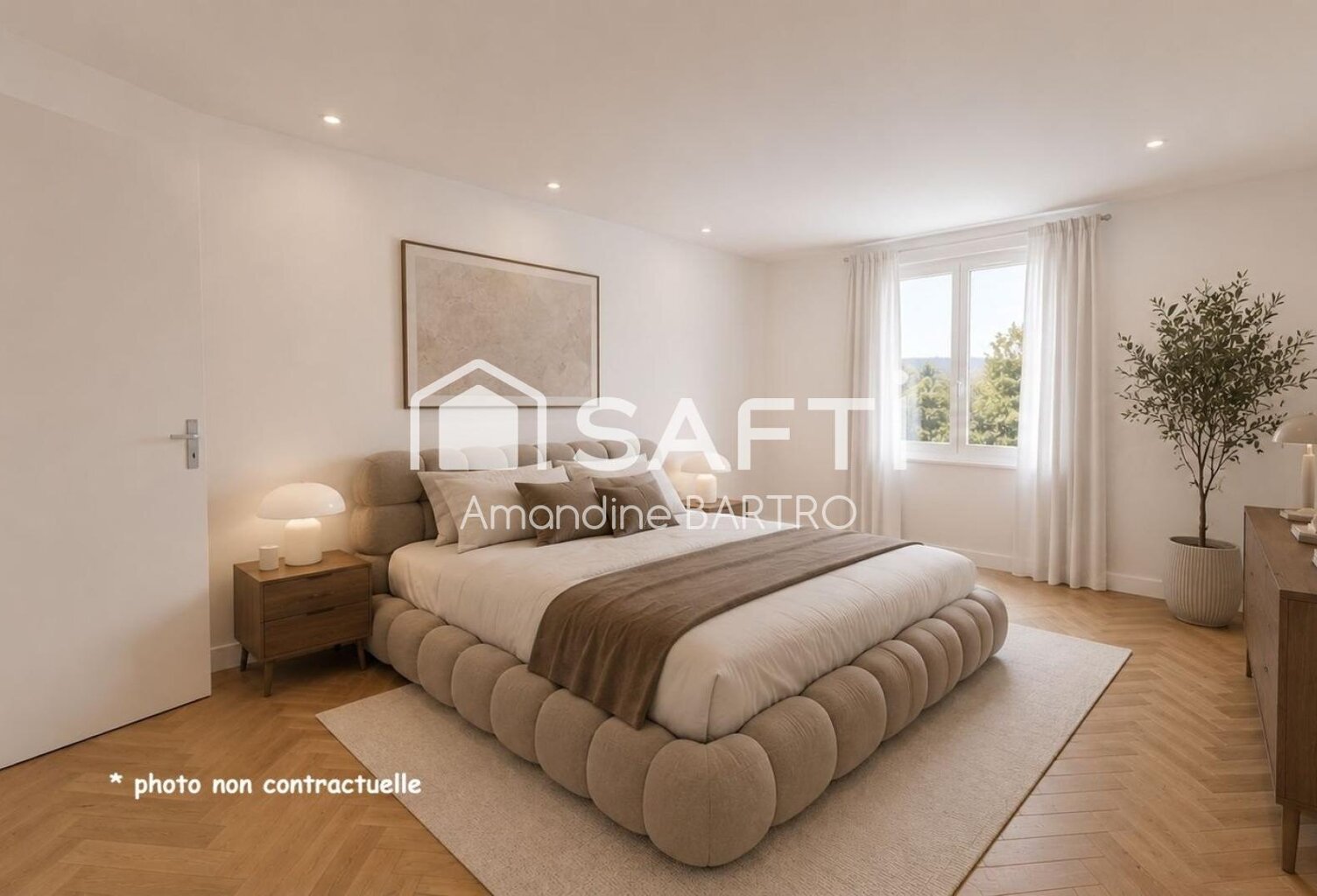 LA CIOTAT Centre-ville  Proximité Vieux-Port  Grand T2 de 55 m² transformable en T3  Balcon, Cave  Fort potentiel — photo 1