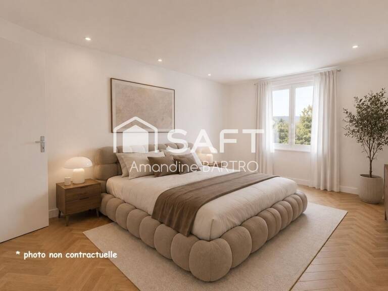 LA CIOTAT Centre-ville  Proximité Vieux-Port  Grand T2 de 55 m² transformable en T3  Balcon, Cave  Fort potentiel — photo 1