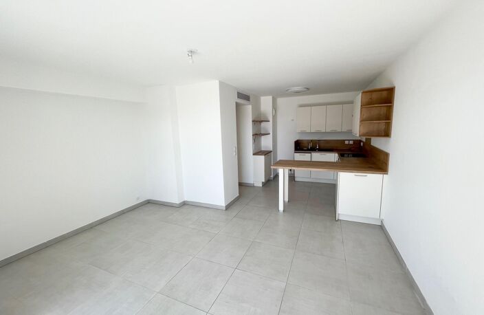 Fréjus appartement 2 pièces 47m2 dans résidence récente. — photo 3