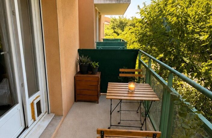 T2 de 53 m² avec balcon et parking — photo 2