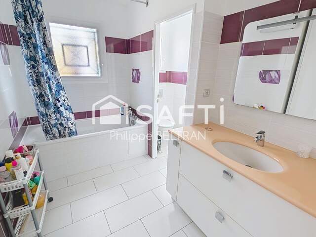 Plain pied 104m2 - 4 chambres — photo du bien