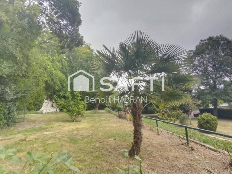 Terrain constructible de 676m2 — photo 1