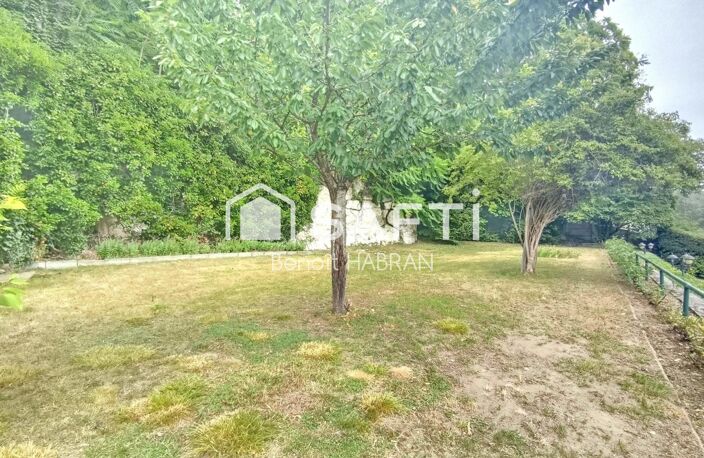 Terrain constructible de 676m2 — photo 5