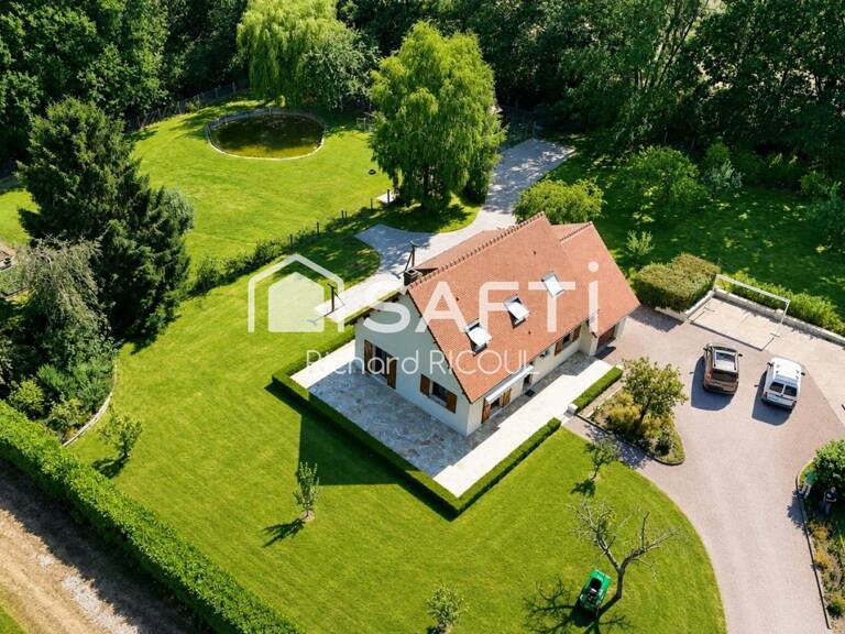 125m² Gonneville-Sur-Mer, 3 ch, 2 garages, Dépendance. — photo 1