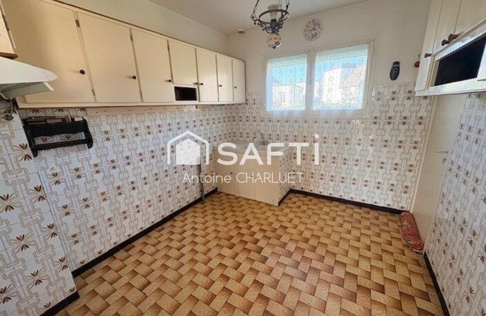 Pavillon sur sous sol 66m² des années 1975 — photo 3
