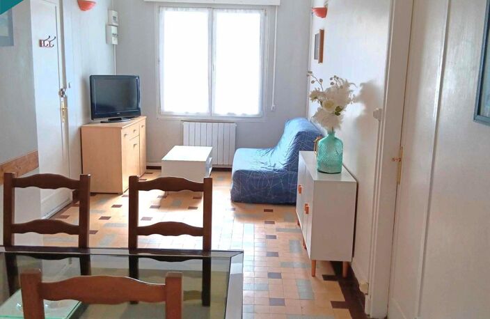 Appartement T3 de PLAIN PIED à seulement 2 minutes de la plage, grande cour, cave et dépendance — photo 4