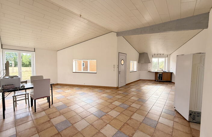 Maison plain pied 4 chambres entre Fontenay-le-Comte et La C — photo 2
