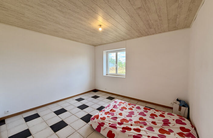 Maison plain pied 4 chambres entre Fontenay-le-Comte et La C — photo 5