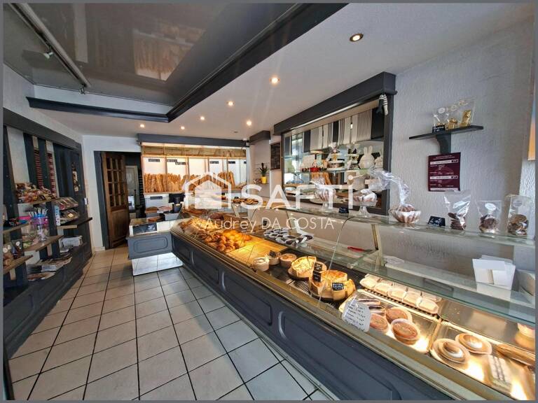 FONDS DE COMMERCE BOULANGERIE-PÂTISSERIE OLORON-SAINTE-MARIE — photo 1