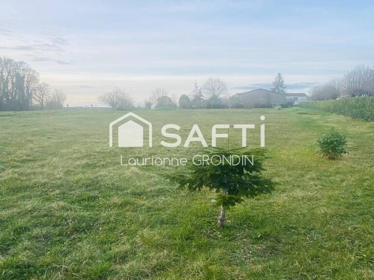 TERRAIN CONSTRUCTIBLE - ASNIERES LA GIRUAD — photo 1