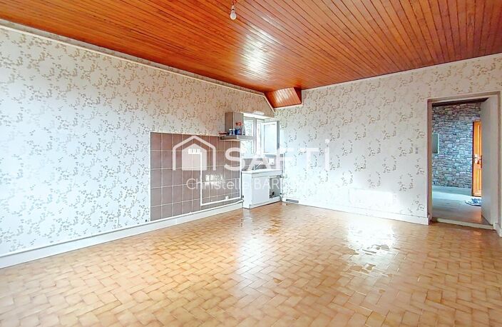 DOL0MIEU  Maison à rénover  85 m²  Grand terrain de 1050 m² — photo 4