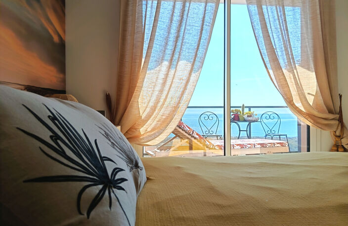 Penthouse T4 vue mer exceptionnelle sur la plage de Sainte-M — photo 3