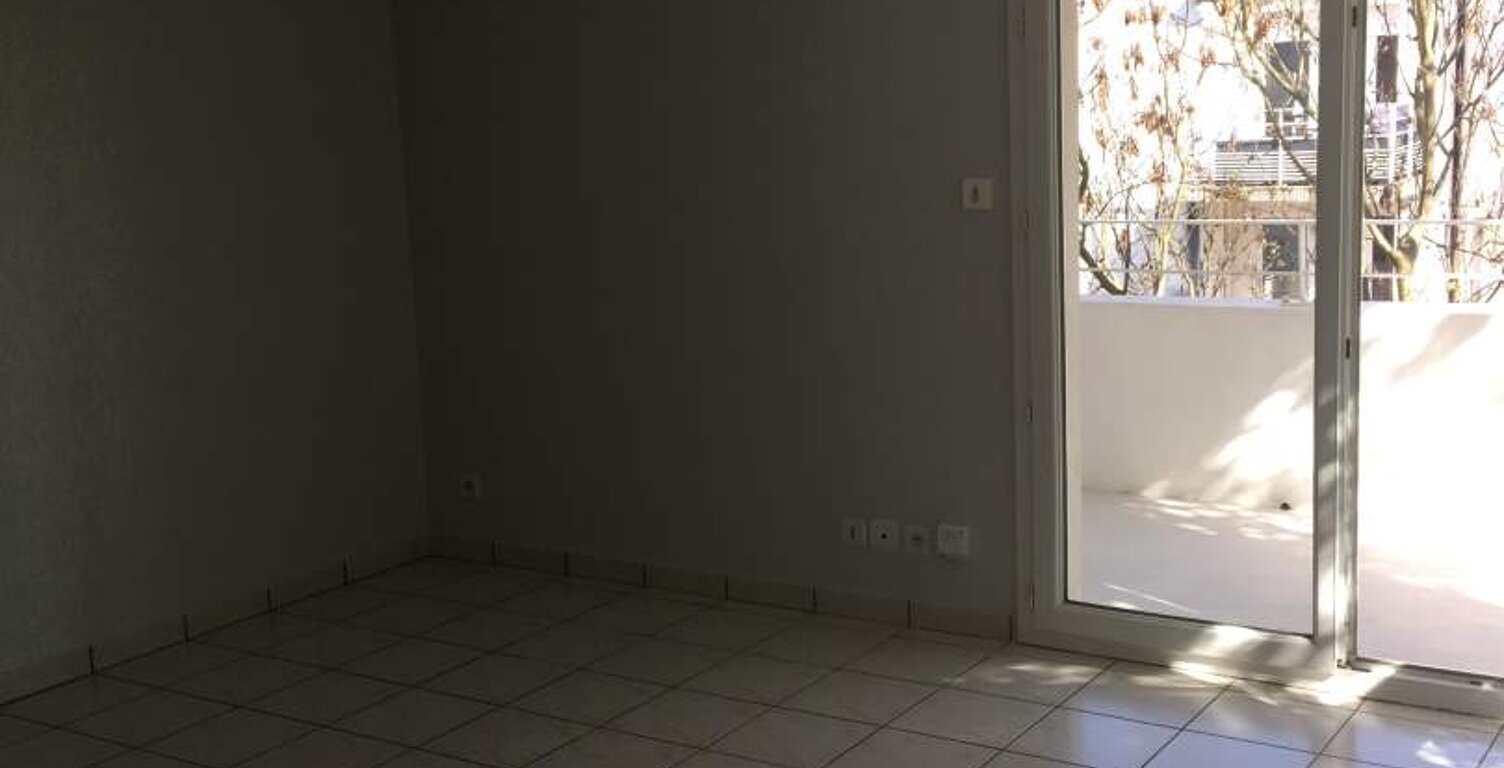 Location appartement 2 pièces 50 m² à Tours (37200) — photo 1