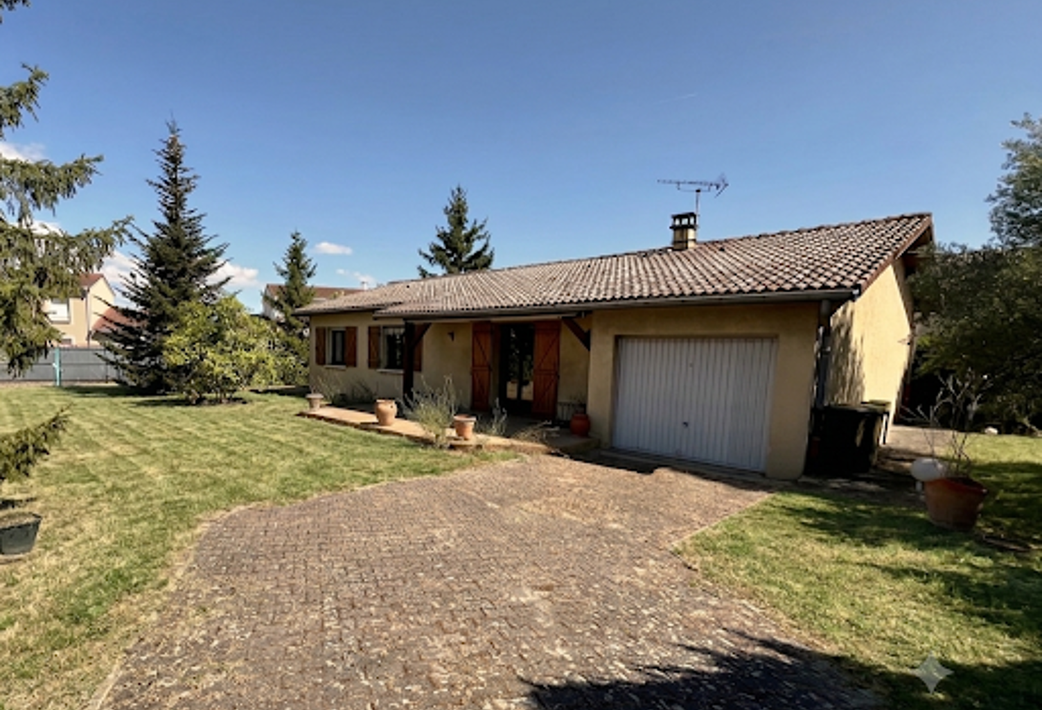 MAISON PLEIN PIED 83 m2 A ST MAURICE L EXIL — photo 1