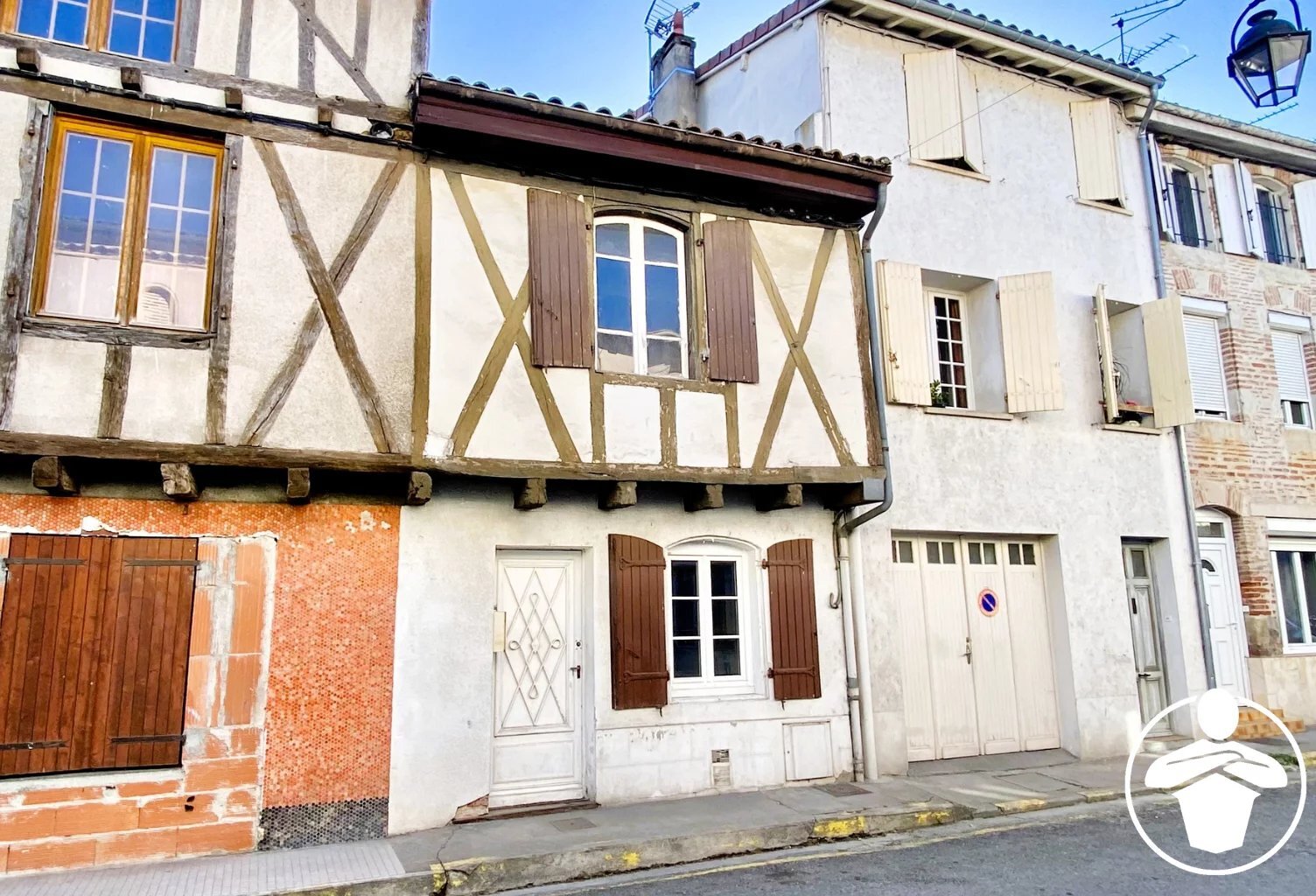 En EXCLUSIVITÉ - Charmante maison de ville à VILLENEUVE-SUR-LOT — photo 1