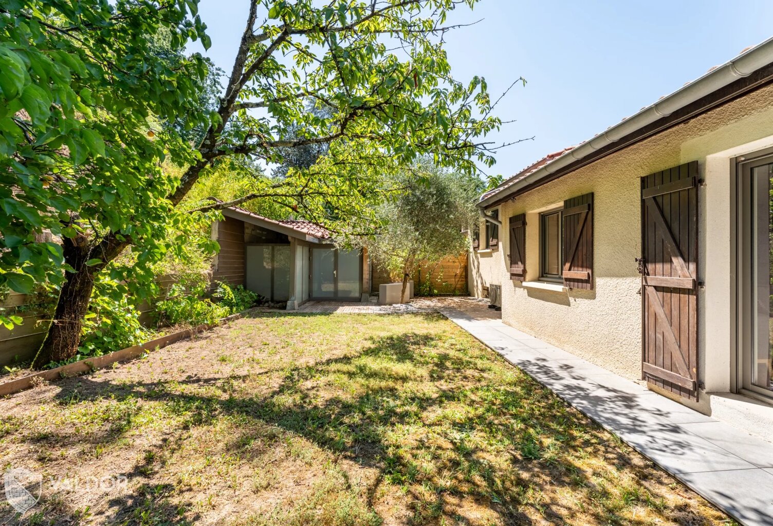 Maison climatisée avec jardin sans vis à vis à Trévoux — photo 1