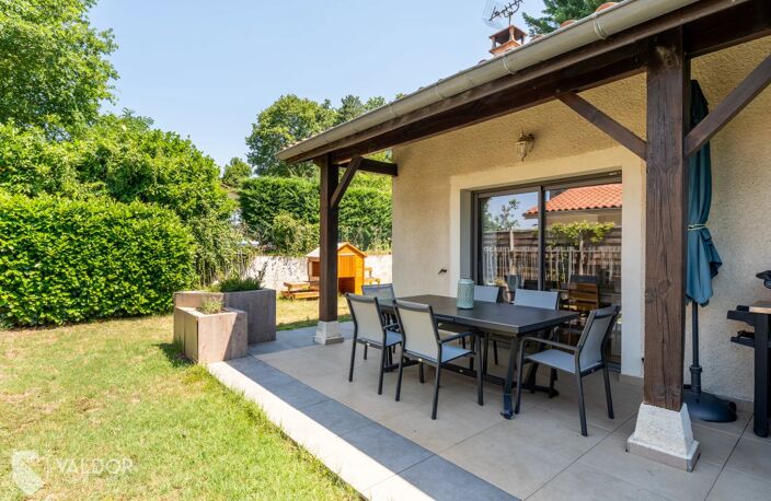 Maison climatisée avec jardin sans vis à vis à Trévoux — photo 4