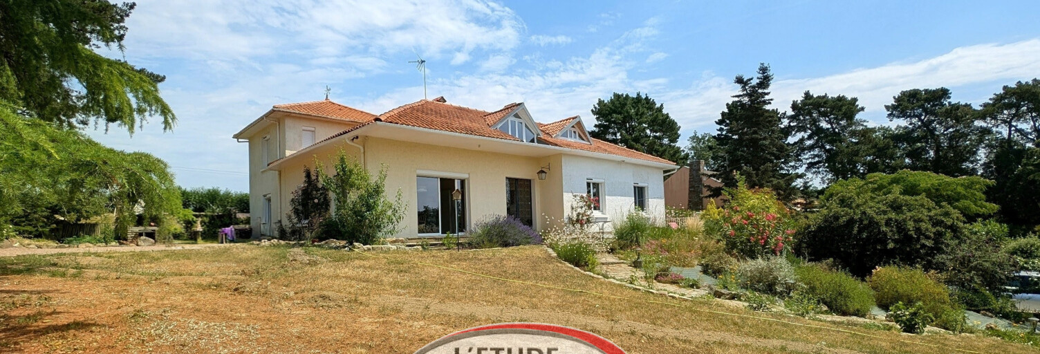 Maison 7 Pièces 212 m² à vendre à Le Pallet (44330)