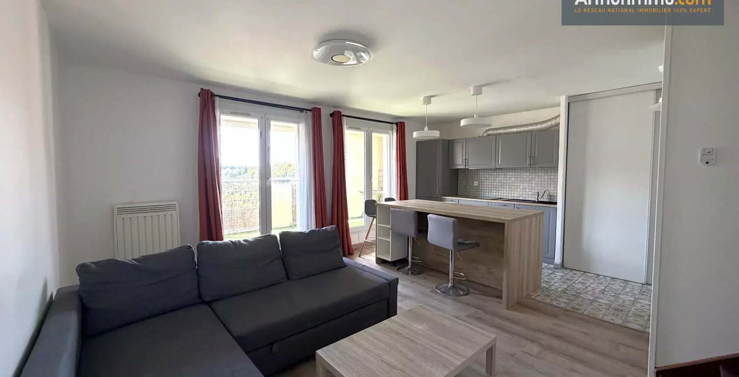 A louer, appartement meublé Compiègne à deux pas du centre ville et de la gare — photo 1