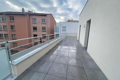 Appartement 5 pièces 1389 €