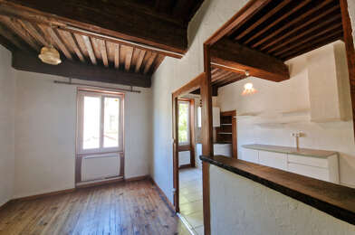 Appartement 3 pièces 966 €