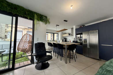 Appartement 3 pièces 240000 €