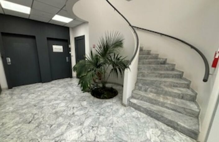BUREAUX à LOUER — photo 5