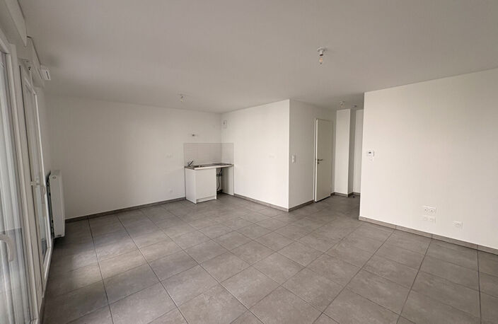 Appartement Saint Etienne 2 pièce(s) — photo 2