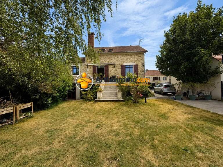 Maison 6 chambres 220m² terrain 515m² — photo 1