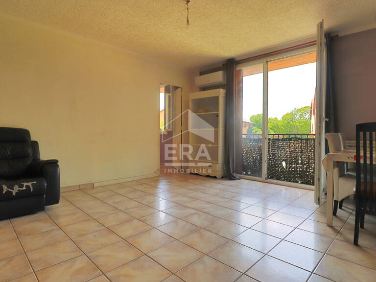 Appartement à vendre Marseille 4 pièces 70 m2 traversant loggia cave — photo 1