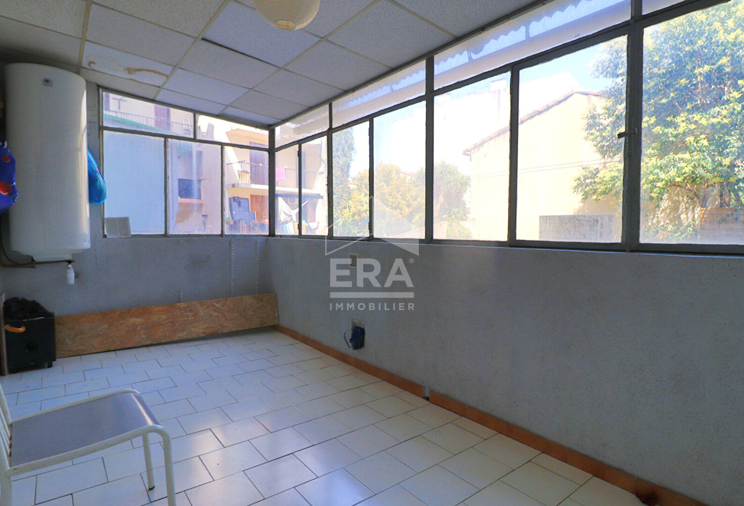 Appartement à vendre Marseille 4 pièces 70 m2 traversant loggia cave — photo 1