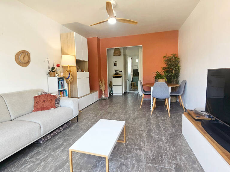 Appartement La Garde 3 pièce(s) 60.97 M2 - vue sur le château, proche commodités — photo 1
