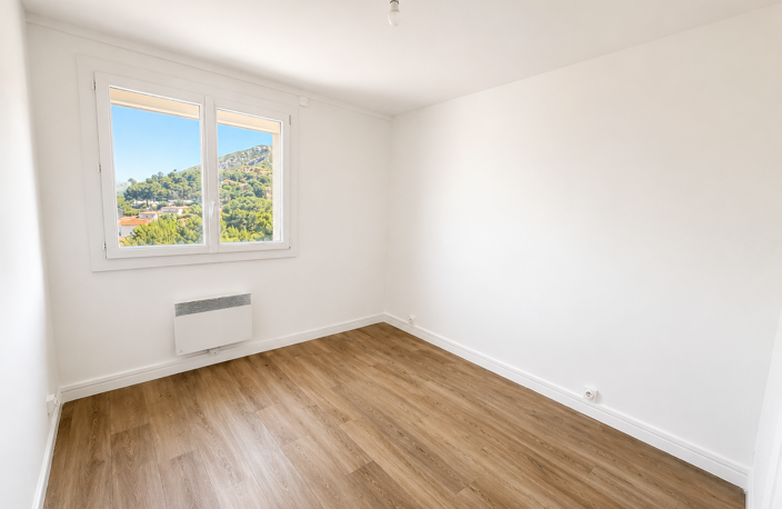 APPARTEMENT DE TYPE 4 DE 68.36M2 : LA ROUVIERE — photo 5