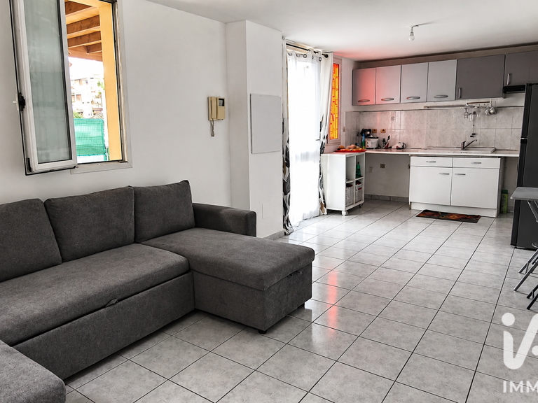 Vente Studio 1 pièce — photo 1