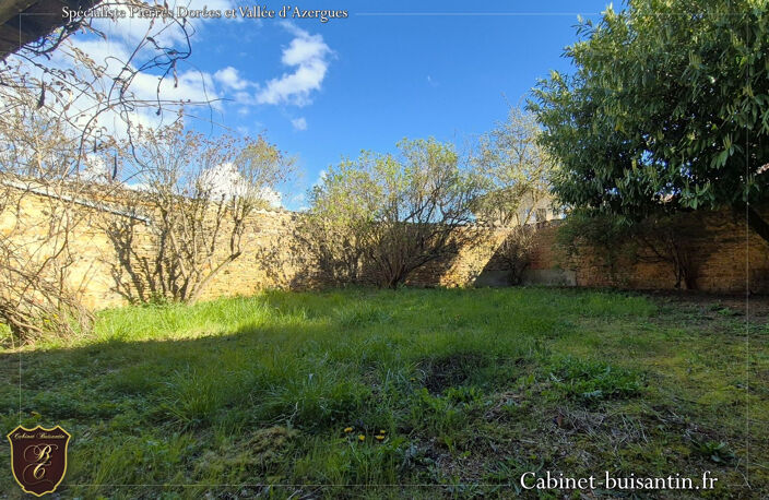 Maison en pierres avec jardin, Proche centre — photo 4