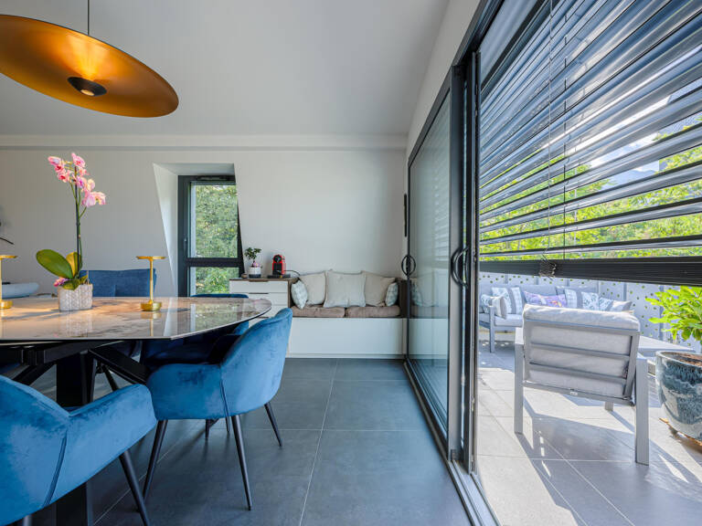 Aix centre, Type 3 en attique avec garage — photo 1