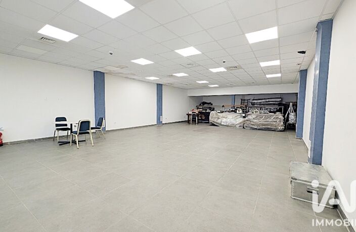 Vente Immeuble 274 m&sup2; — photo 2