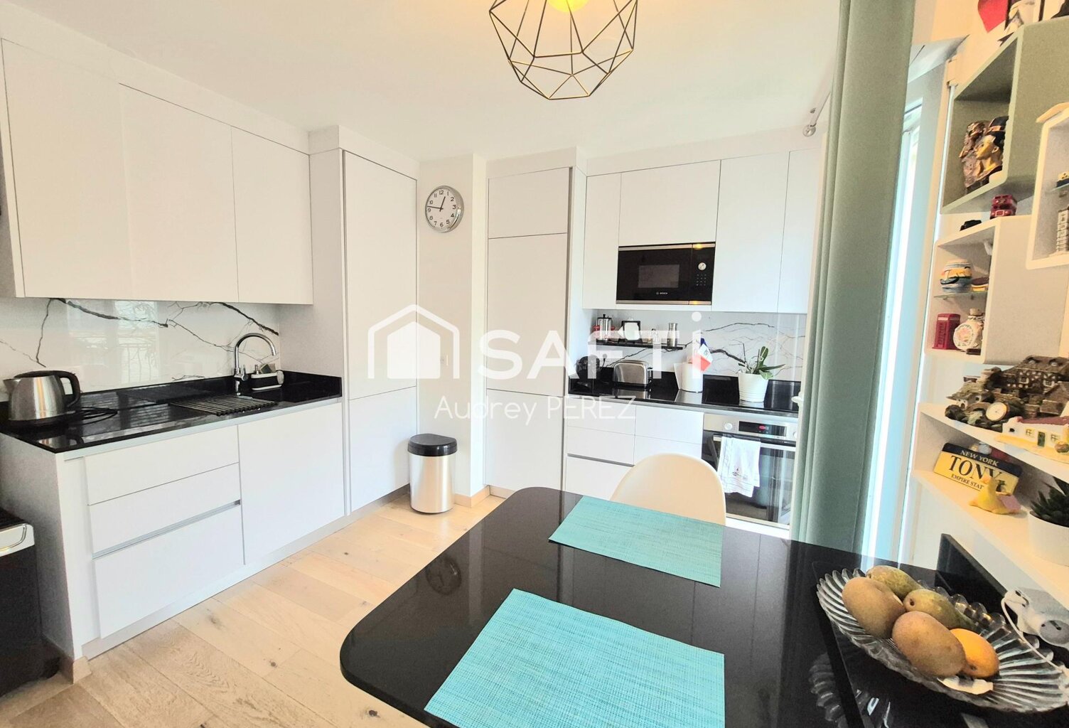MAGNIFIQUE APPARTEMENT F2 TRANSFORME EN F3 REFAIT A NEUF — photo 1