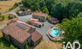 Maison 15 Pièces 365 m² à vendre à Essarts-en-Bocage (85140)