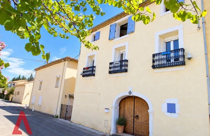 Stupéfiante vigneronne avec cour et terrasse ! — photo 2