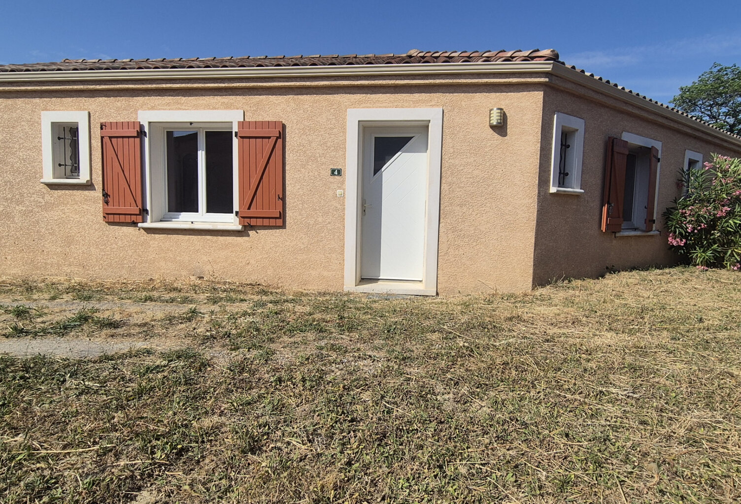 À découvrir sans tarder : belle villa familiale de plain-pied aux portes de Castelnaudary ! — photo 1