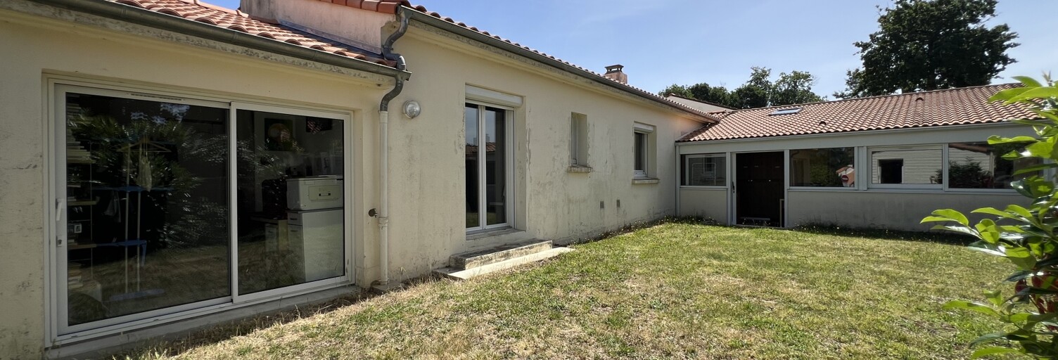 Maison 8 Pièces 138 m² à vendre à Pont-Saint-Martin (44860)