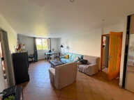 Appartement type 4 - 88 m2 - Marseille 11ème - 190 000 €* — photo 2